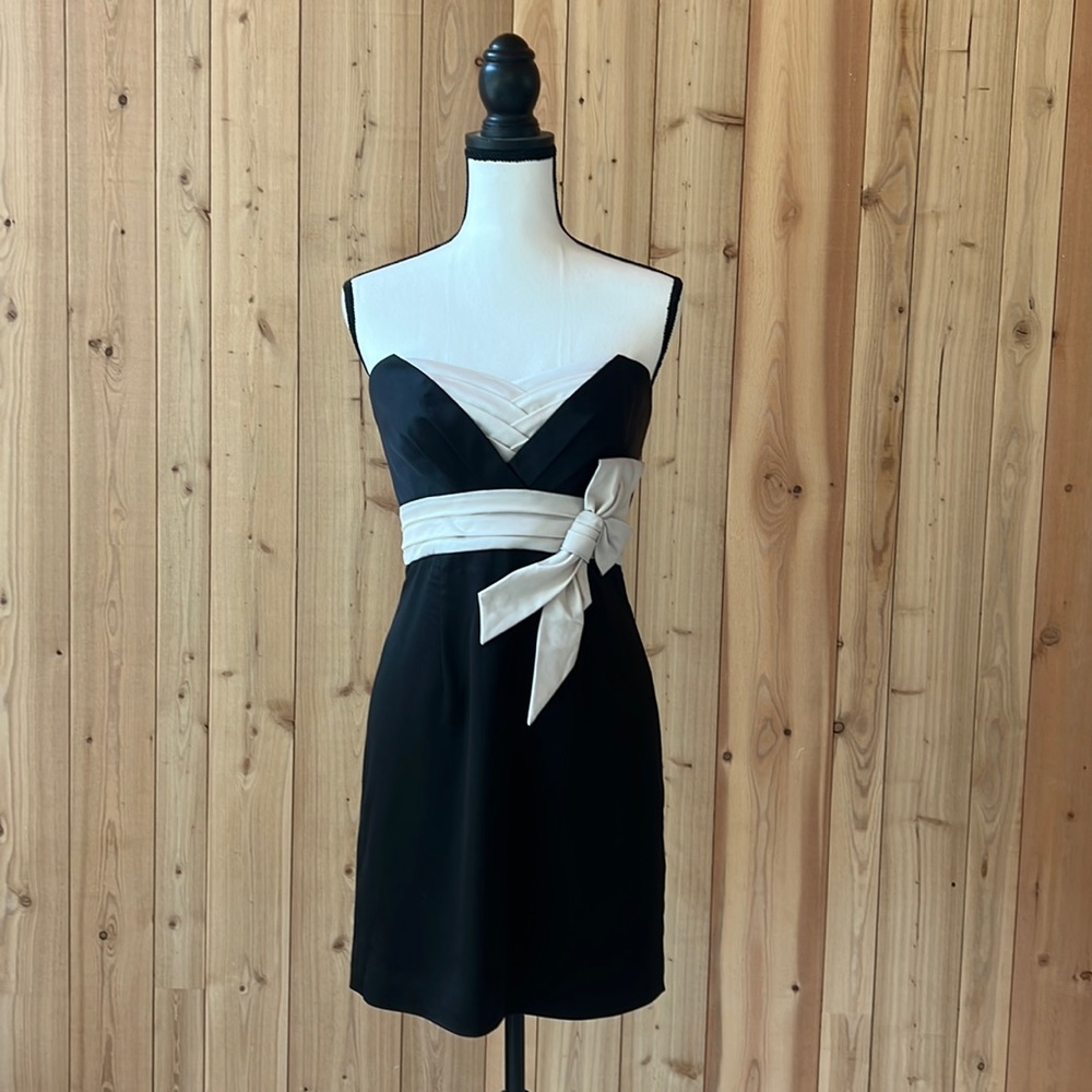 BCBG Maxazria Black and White Strapless Dress US6